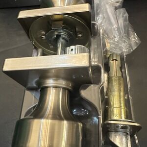 Kwikset Pismo‎ Keyed Entry Knob Square Trim Satin Nickel 740PSKSQT15  97403 079